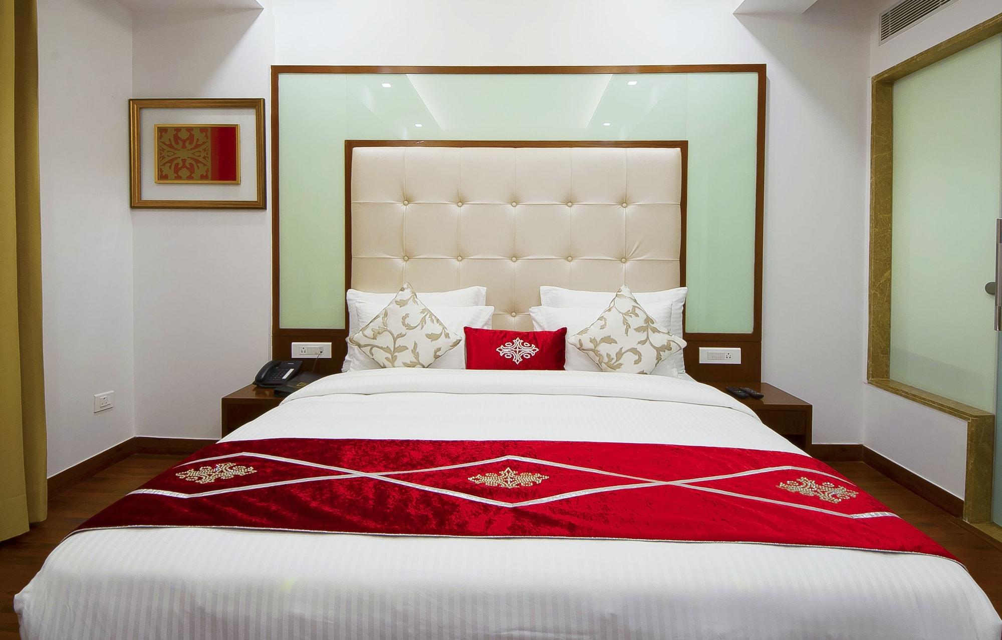 Hotel Swaran Palace Delhi  Exterior foto