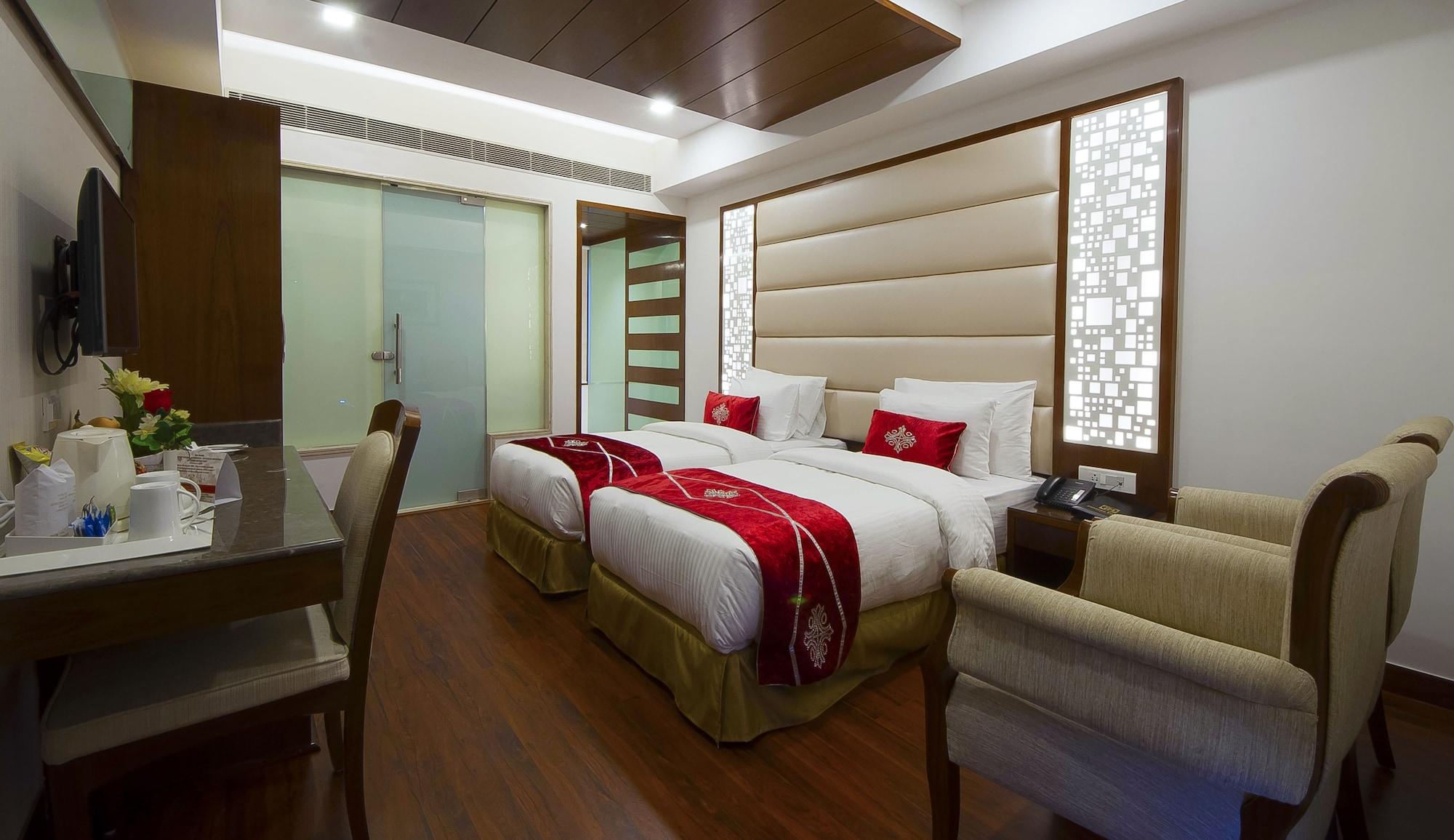 Hotel Swaran Palace Delhi  Exterior foto