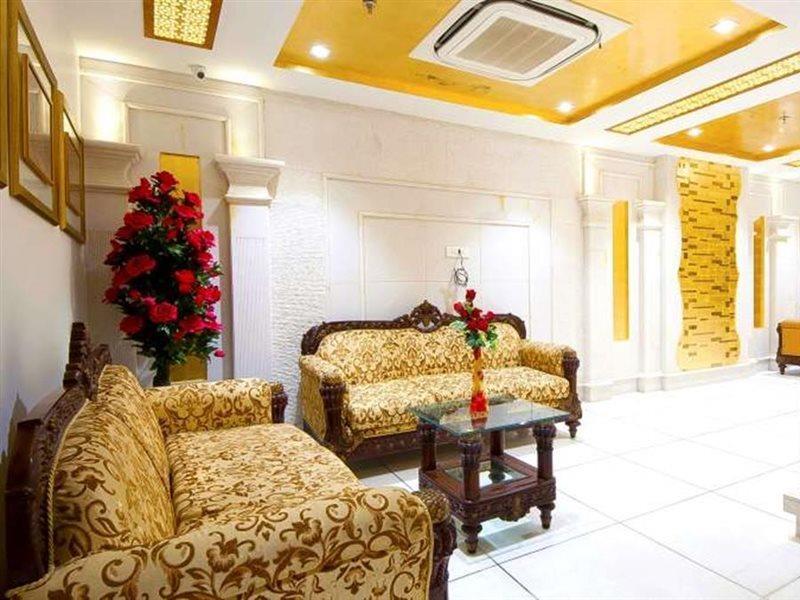 Hotel Swaran Palace Delhi  Exterior foto