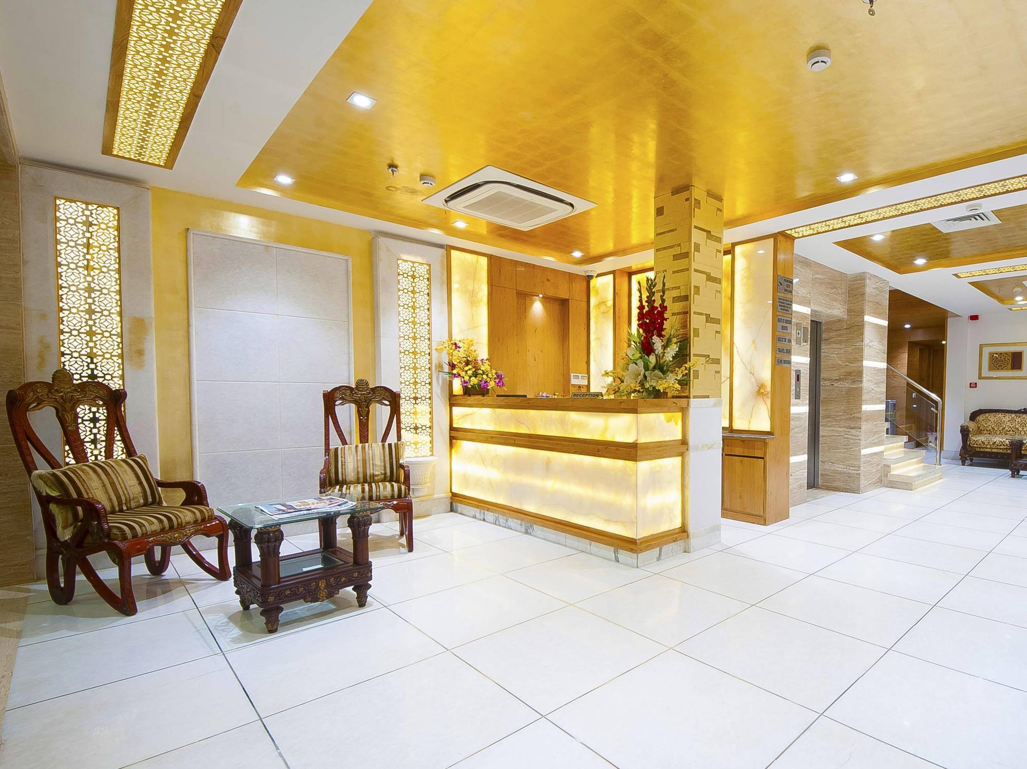 Hotel Swaran Palace Delhi  Exterior foto