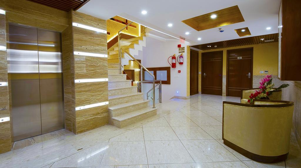Hotel Swaran Palace Delhi  Exterior foto