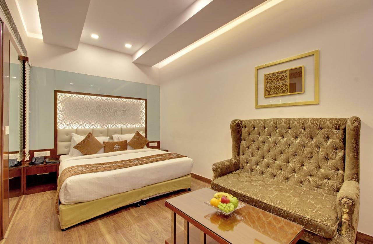 Hotel Swaran Palace Delhi  Exterior foto